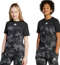 ADIDASj camo t-shirt