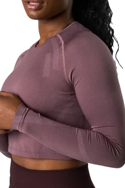 ICANIWILLimpact seamless ls crop top