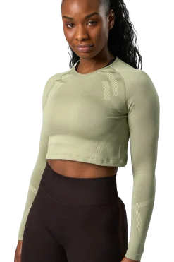 ICANIWILLimpact seamless ls crop top