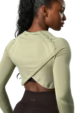 ICANIWILLimpact seamless ls crop top