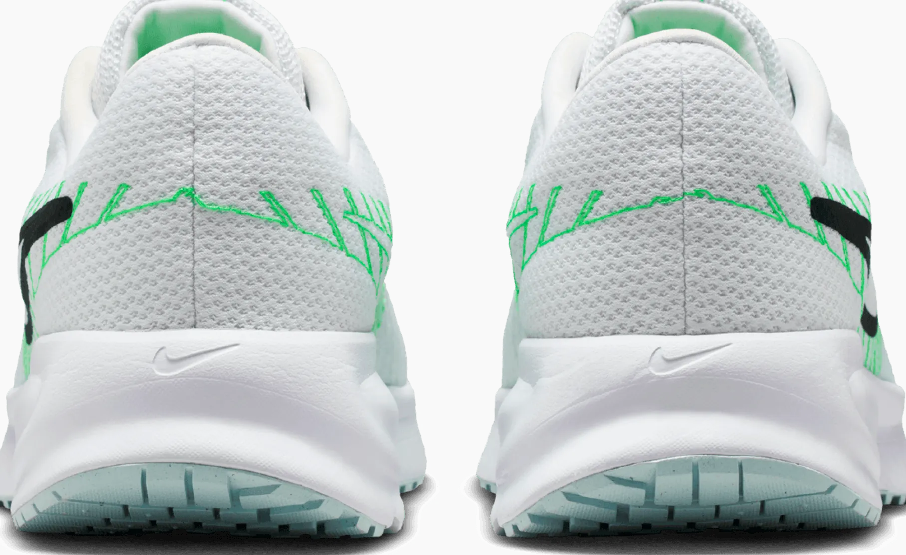 NIKEnike run defy road m