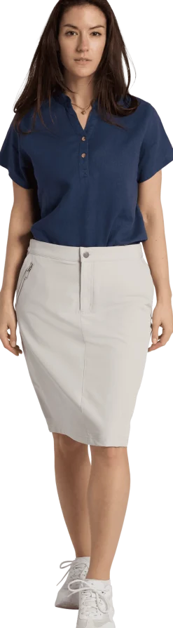 TUXERabigail shirt