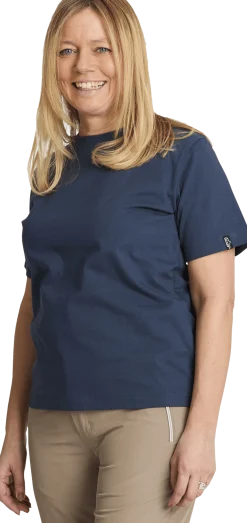 TUXERconnie t-shirt